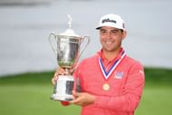 Gary Woodland with the US Open trophy, 2019 (via Getty Images)